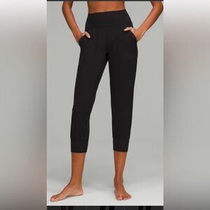 Lululemon align jogger crop pant legging size 2 black 23 inch inseam